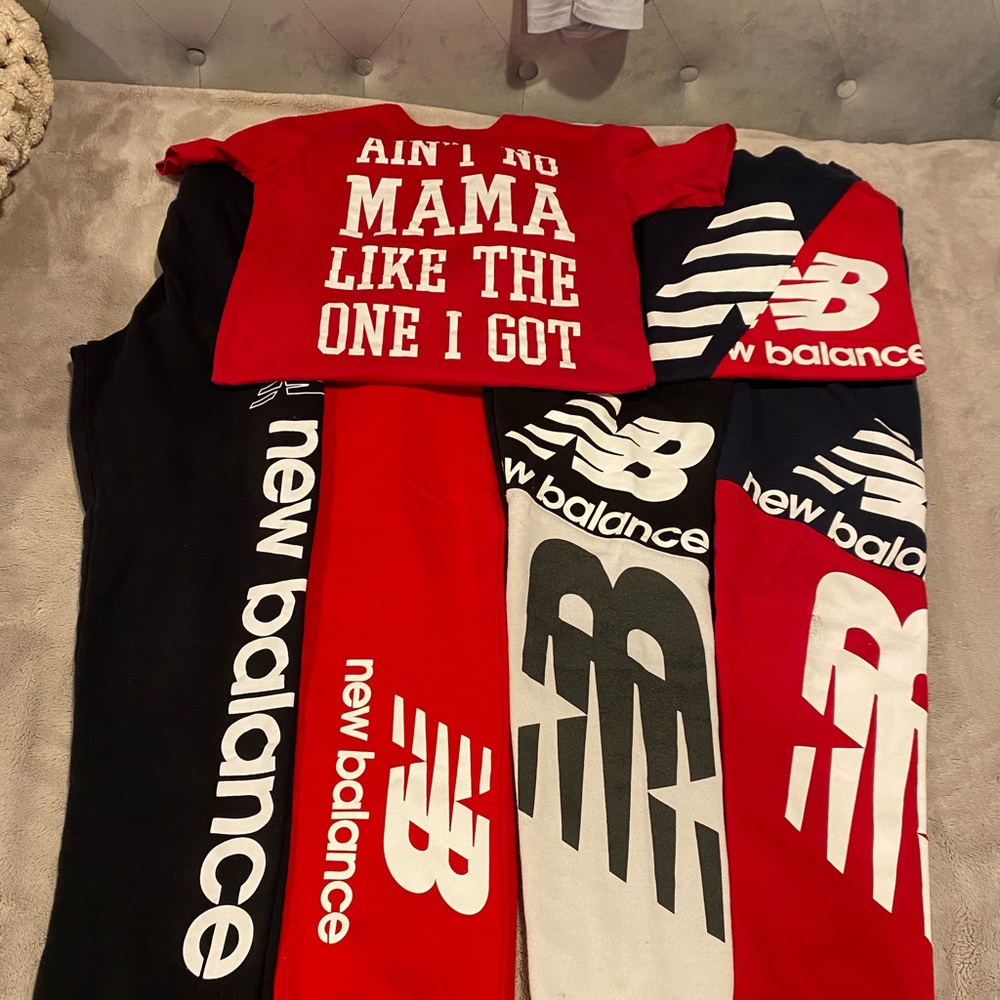 Boys New Balance Jogger Lot //w Tees Adorable EUC Size M Assorted Colors